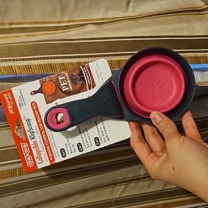 Dexas 1 cup collapsible klipscoop kibble pet dog measure cup